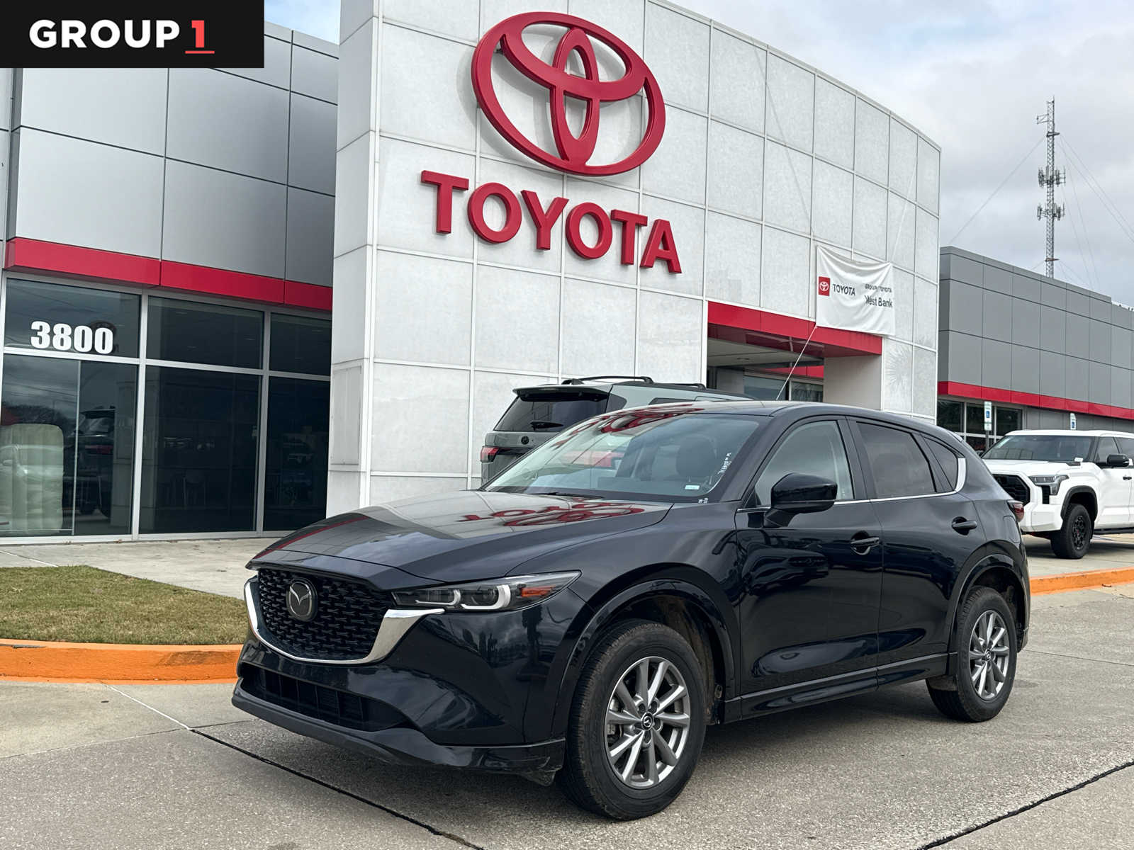 2024 Mazda CX-5 S Select Package's photo