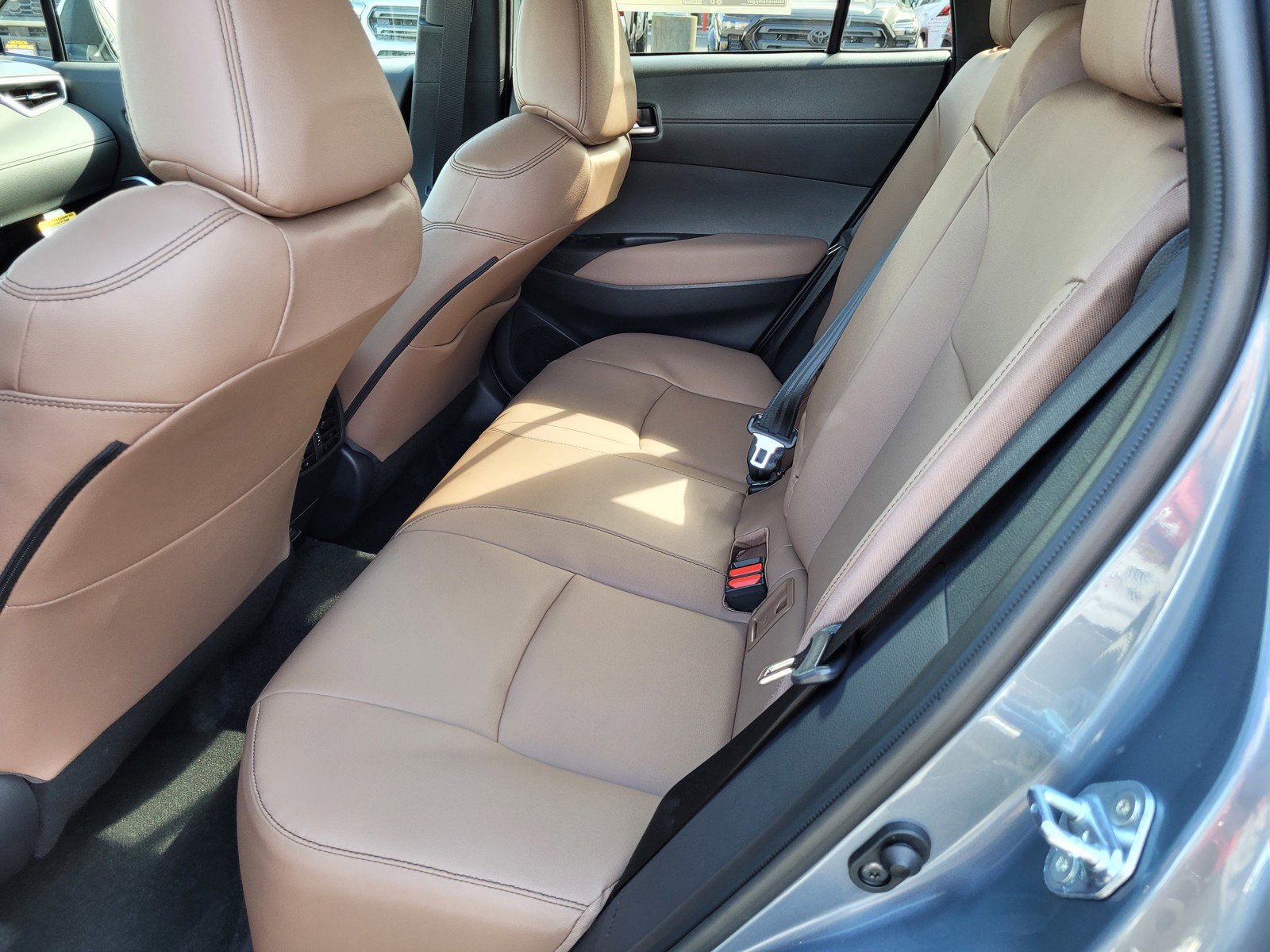 2026 Toyota Corolla Cross XLE photo 2