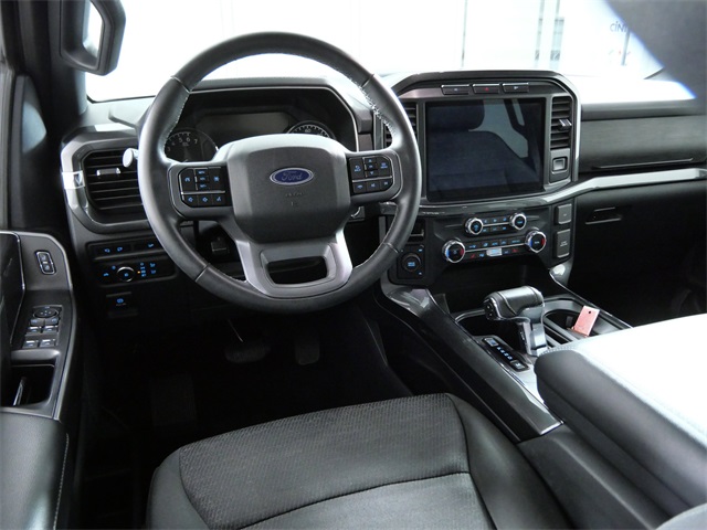 2023 Ford F-150 XLT photo 4
