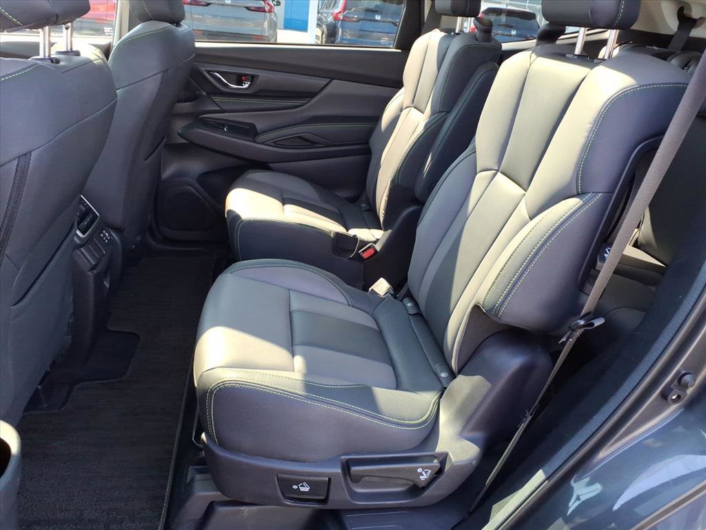 2024 Subaru Ascent Onyx Edition photo 7