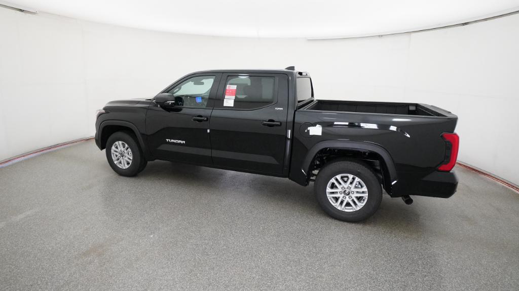 2026 Toyota Tundra SR5 CrewMax photo 11