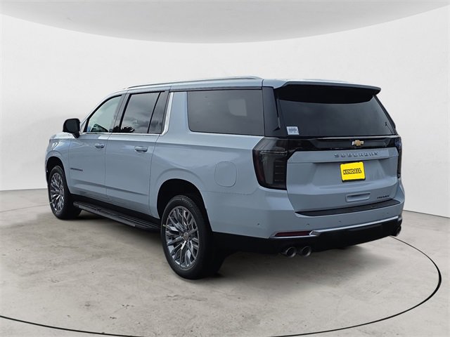 2026 Chevrolet Suburban Premier photo 2