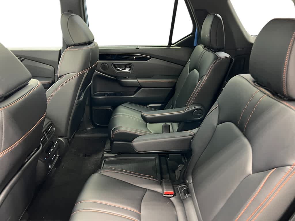 2025 Honda Pilot TrailSport photo 22