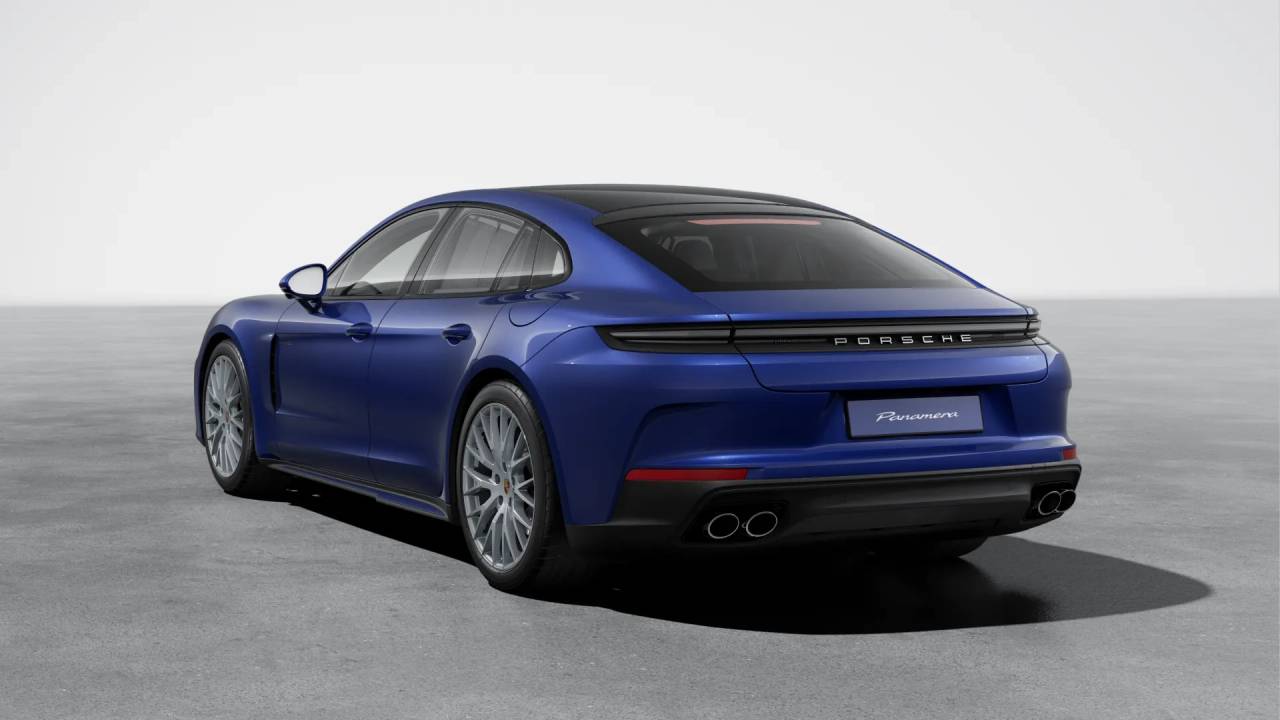 2026 Porsche Panamera 4 E-Hybrid photo 3
