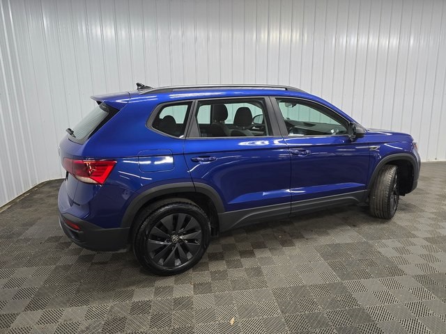 2023 Volkswagen Taos S photo 3