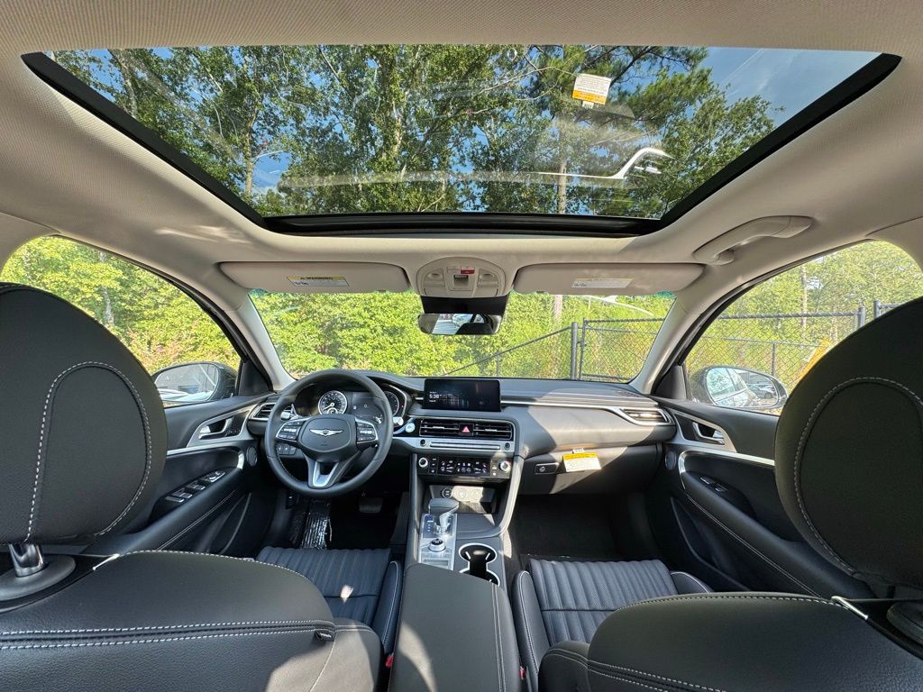 2026 Genesis G70 2.5T Prestige photo 3