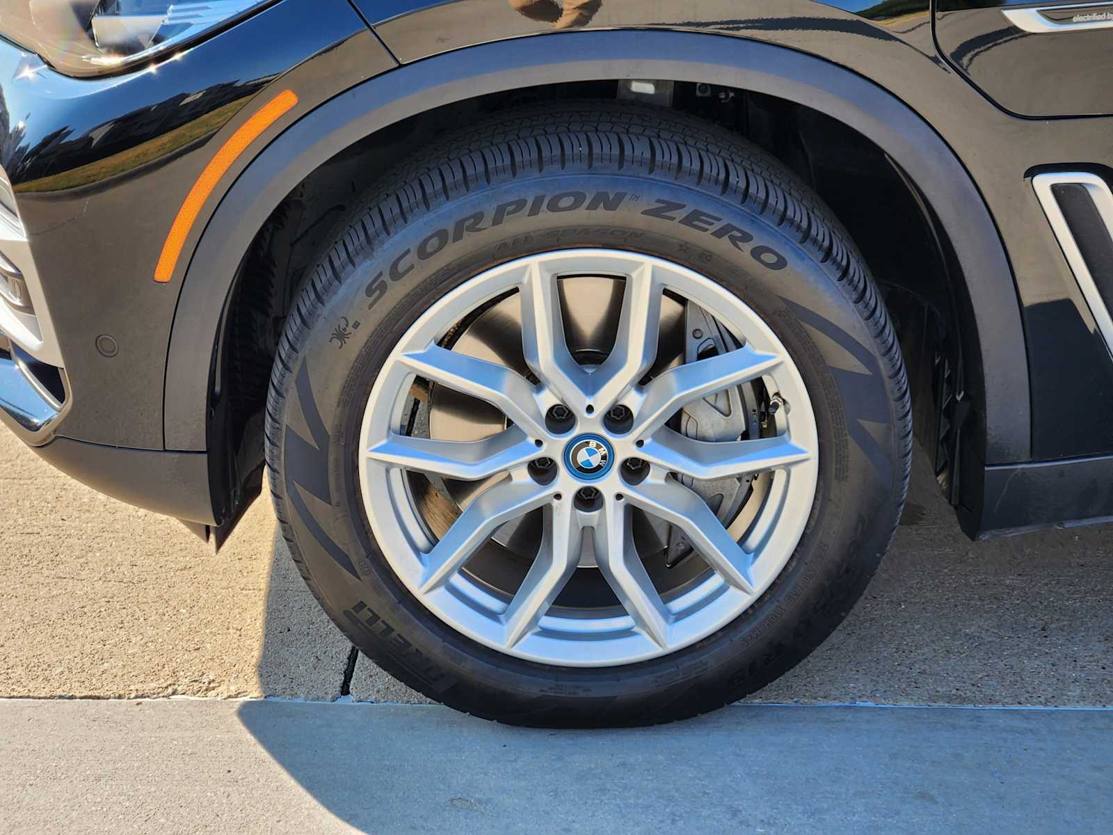 2022 Bmw X5 xDrive45e photo 6
