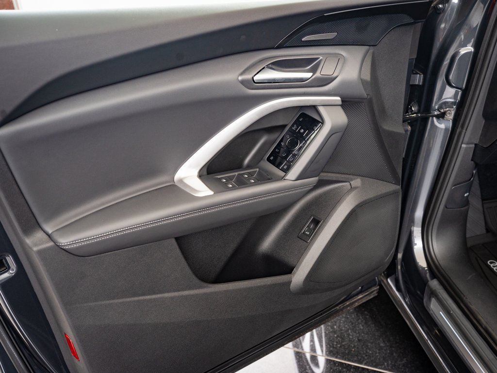 2025 Audi Q5 2.0T Prestige photo 22