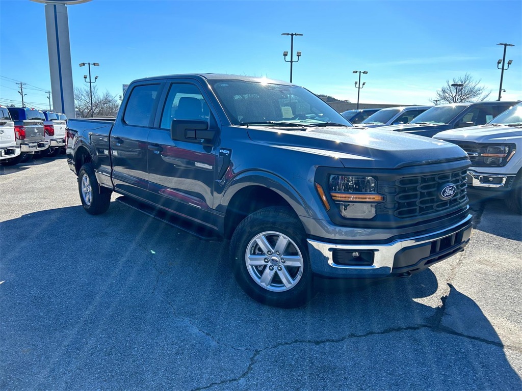 2025 Ford F-150 XL photo 2