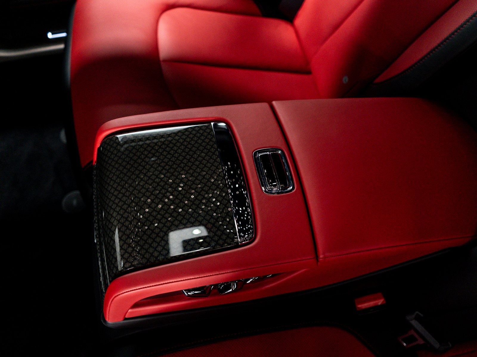 2022 Rolls Royce Ghost Black Badge photo 26