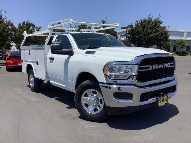 2024 Ram 2500 Tradesman photo 2