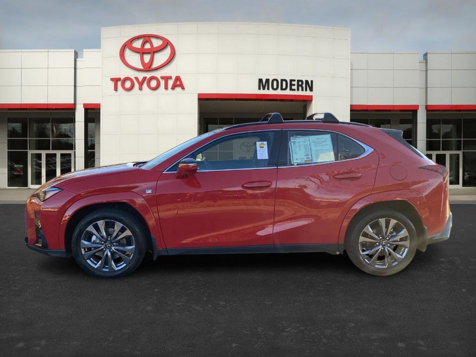 2023 Lexus UX 250h F SPORT Handling photo 2