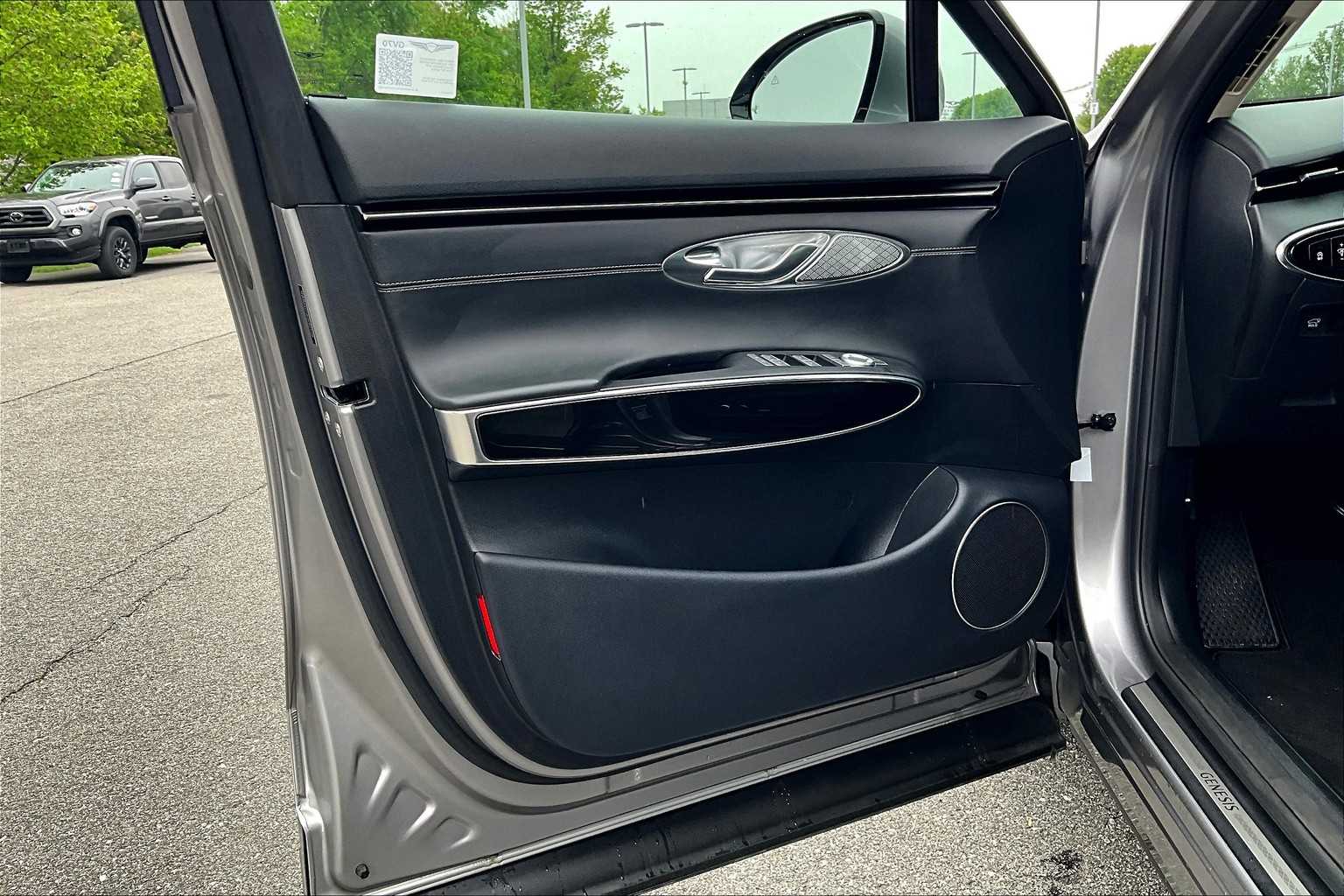 2025 Genesis GV70 Select Advanced 2.5T Sport Prestige photo 9