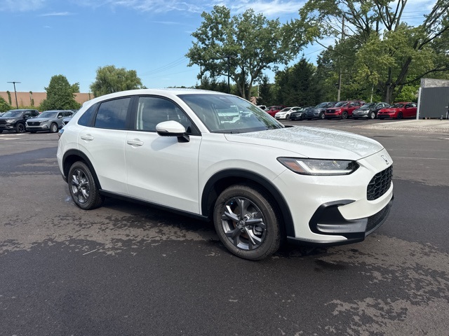 2026 Honda HR-V LX photo 3