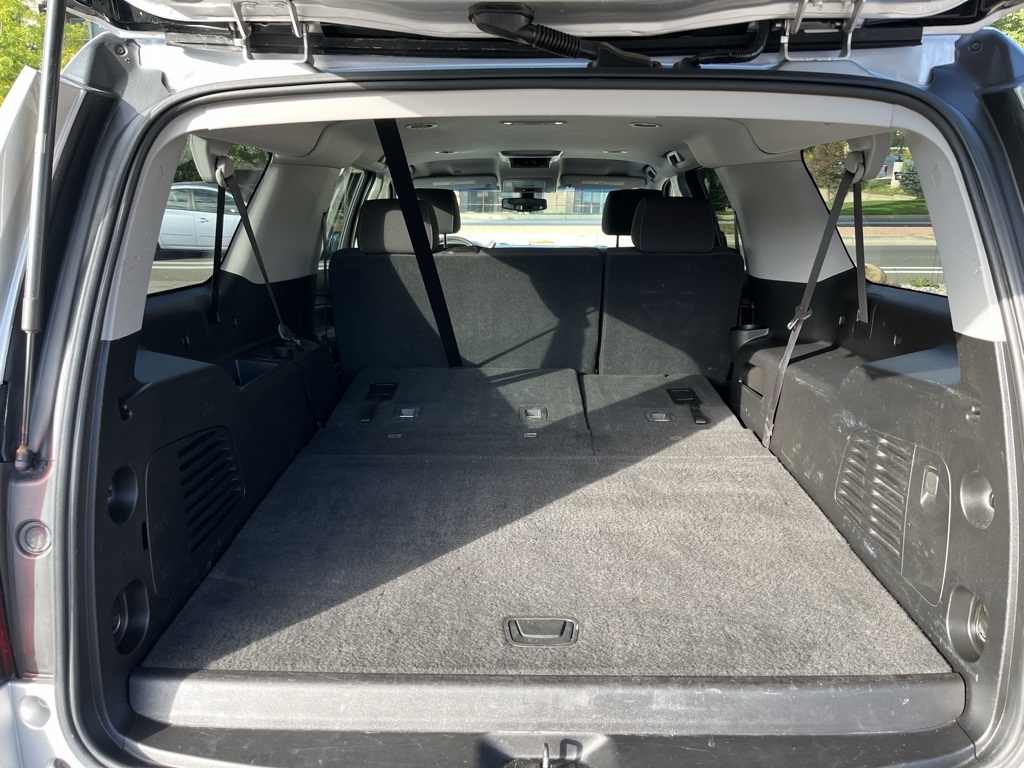 2020 Chevrolet Suburban LS photo 14