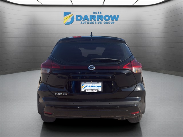 2021 Nissan Kicks S photo 4