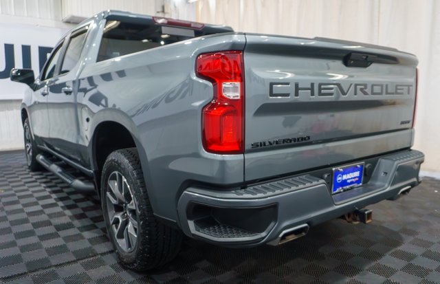 2020 Chevrolet Silverado 1500 RST photo 3