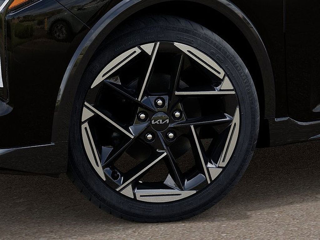 2025 Kia K4 GT-Line photo 7