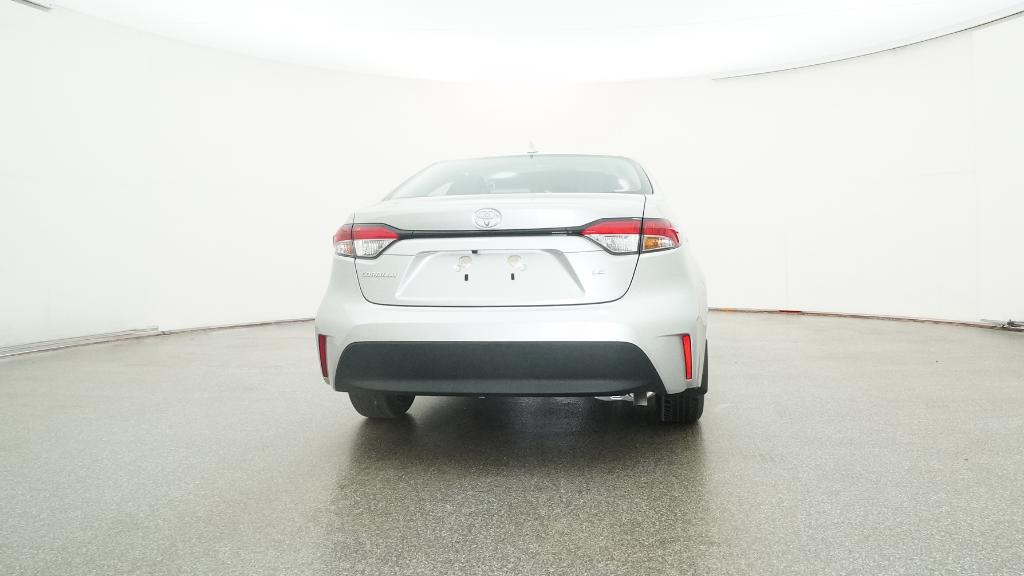 2026 Toyota Corolla LE photo 2