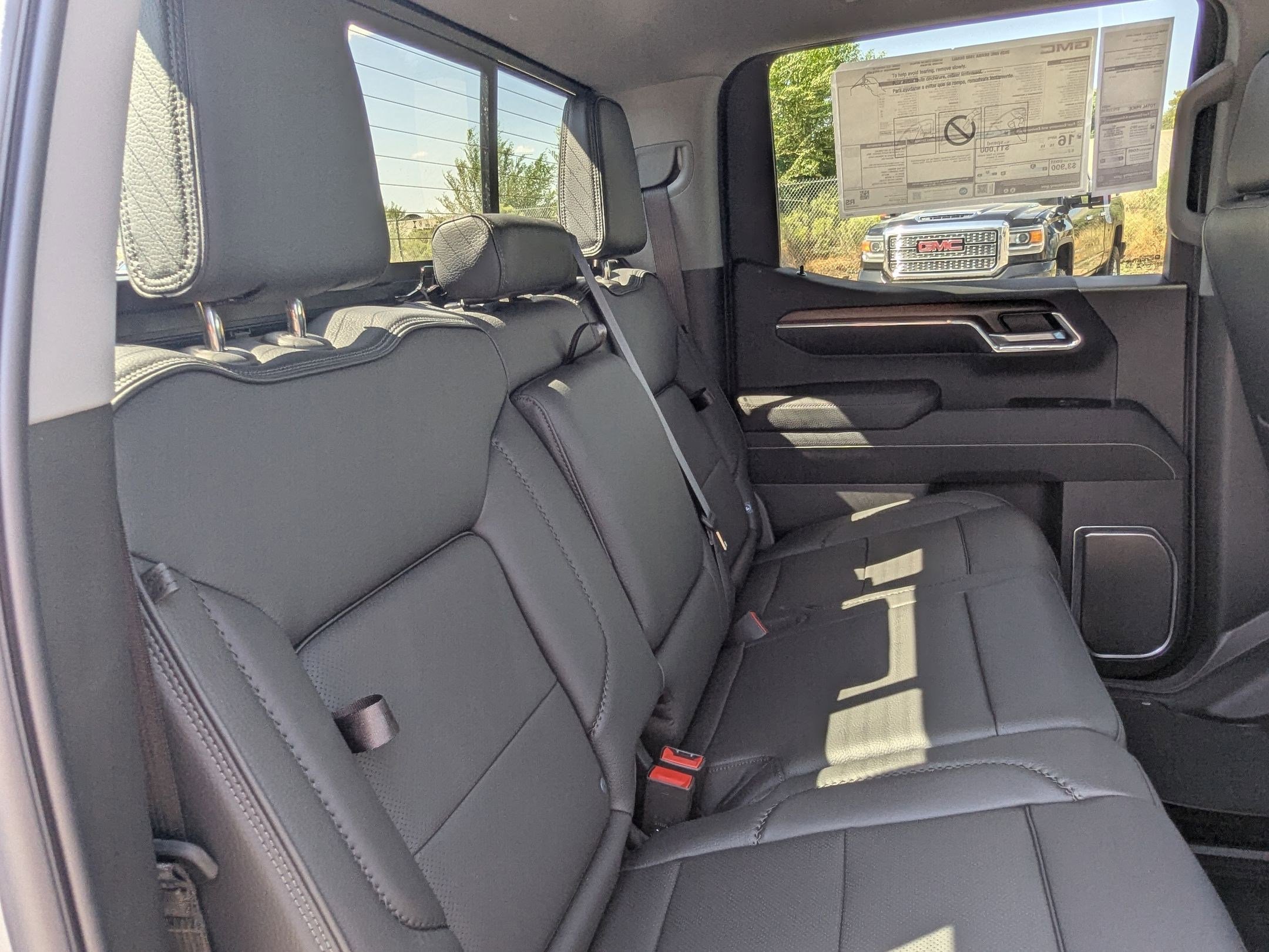 2026 Gmc Sierra 1500 Denali photo 13