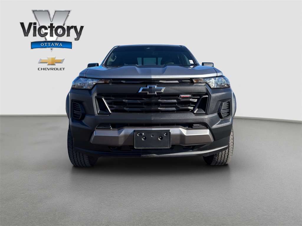 Used 2024 Chevrolet Colorado Trail Boss with VIN 1GCPTEEK5R1118498 for sale in Kansas City