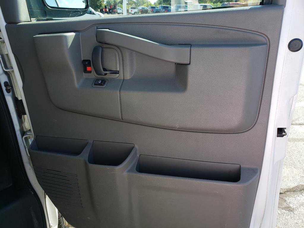 2017 Gmc Savana 2500 Cargo photo 14