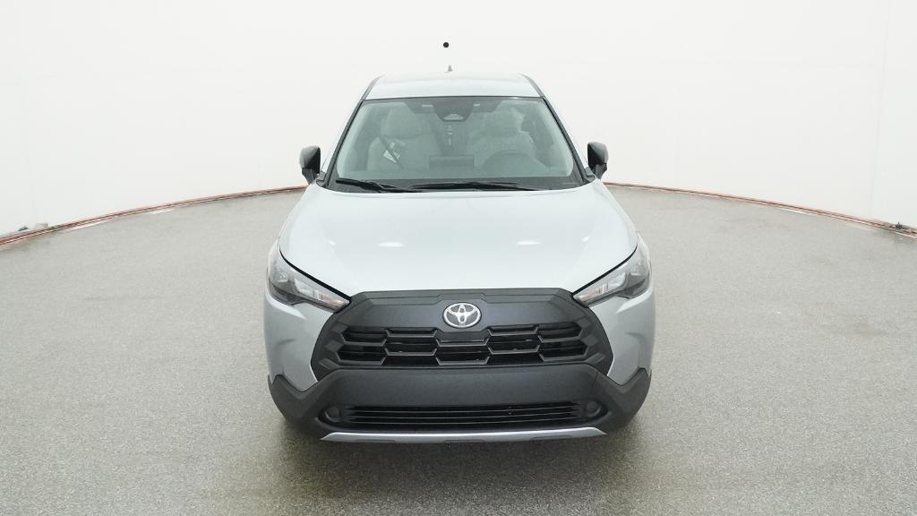 2026 Toyota Corolla Cross L photo 2