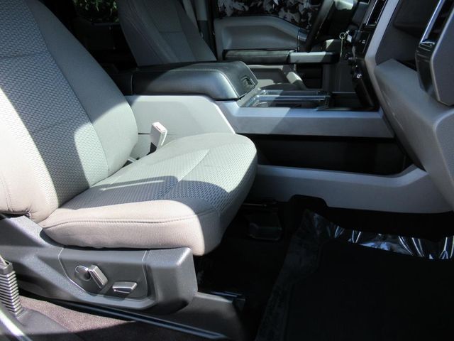 2018 Ford F-150 XLT photo 9