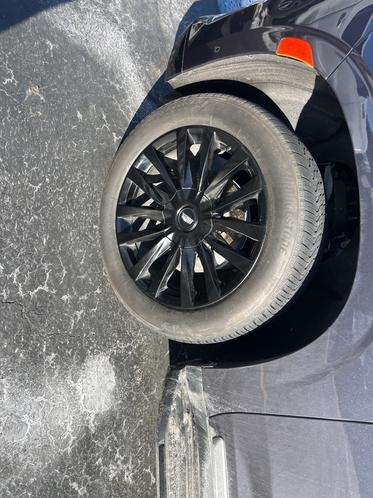 2023 CADILLAC ESCALADE - Image 2