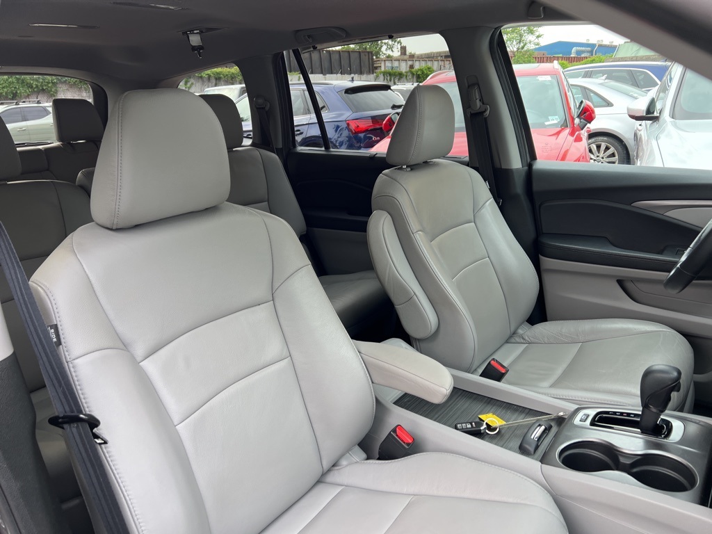 2019 Honda Pilot EX-L photo 8