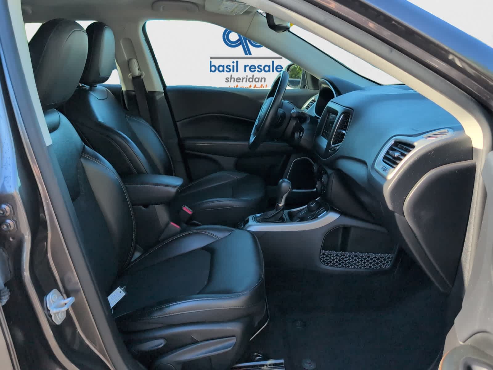 2020 Jeep Compass Latitude photo 15