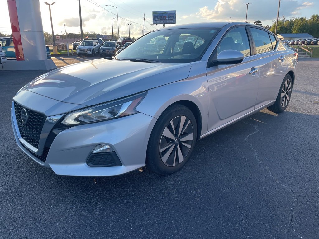 2022 Nissan Altima 2.5 SV photo 4