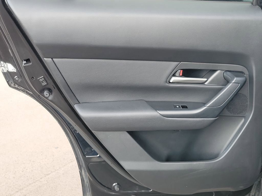 2024 Mazda CX-50 2.5 S Preferred photo 28