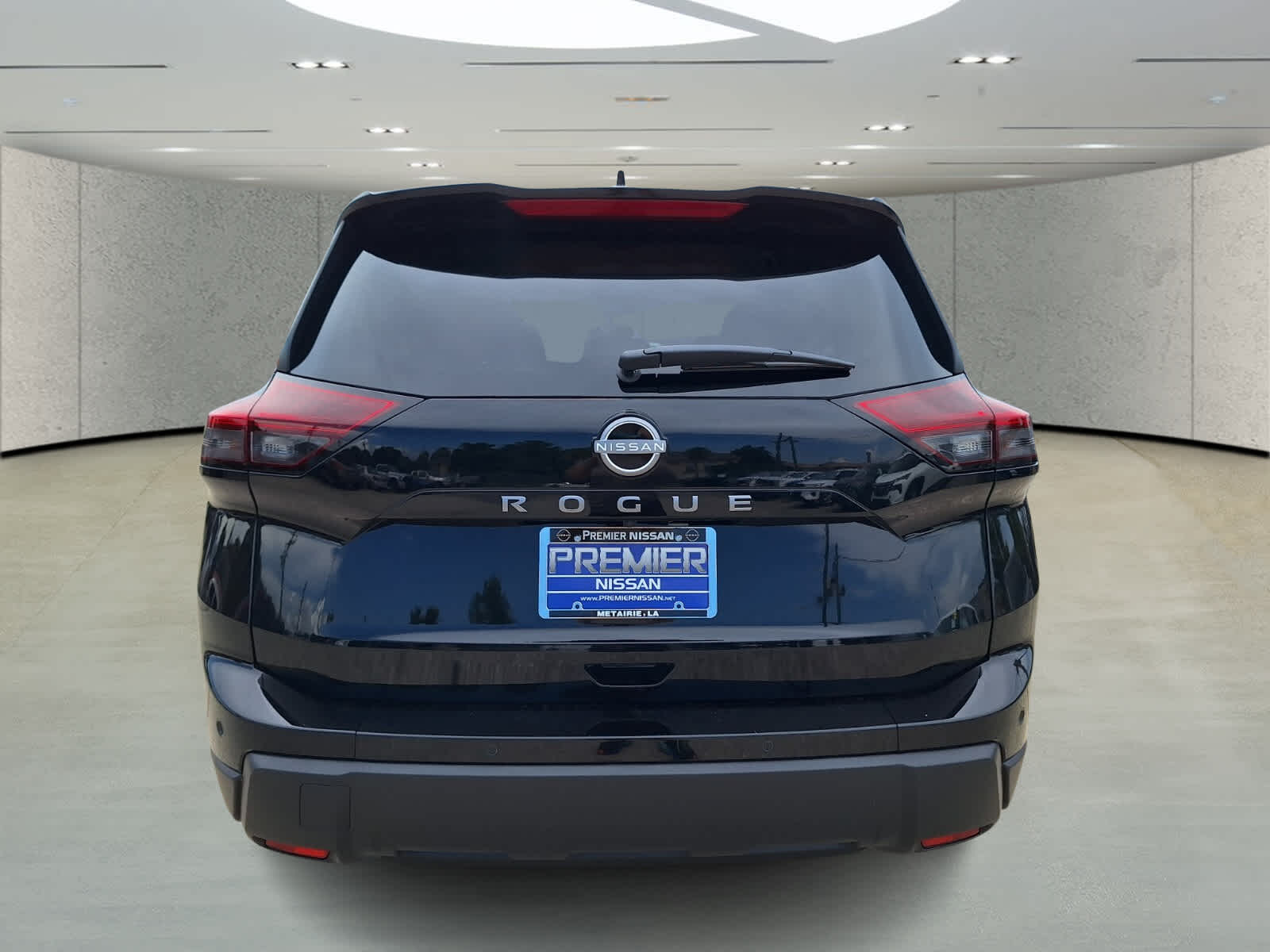 2026 Nissan Rogue SV photo 2