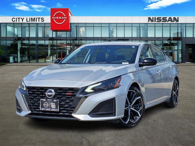 2024 Nissan Altima SR