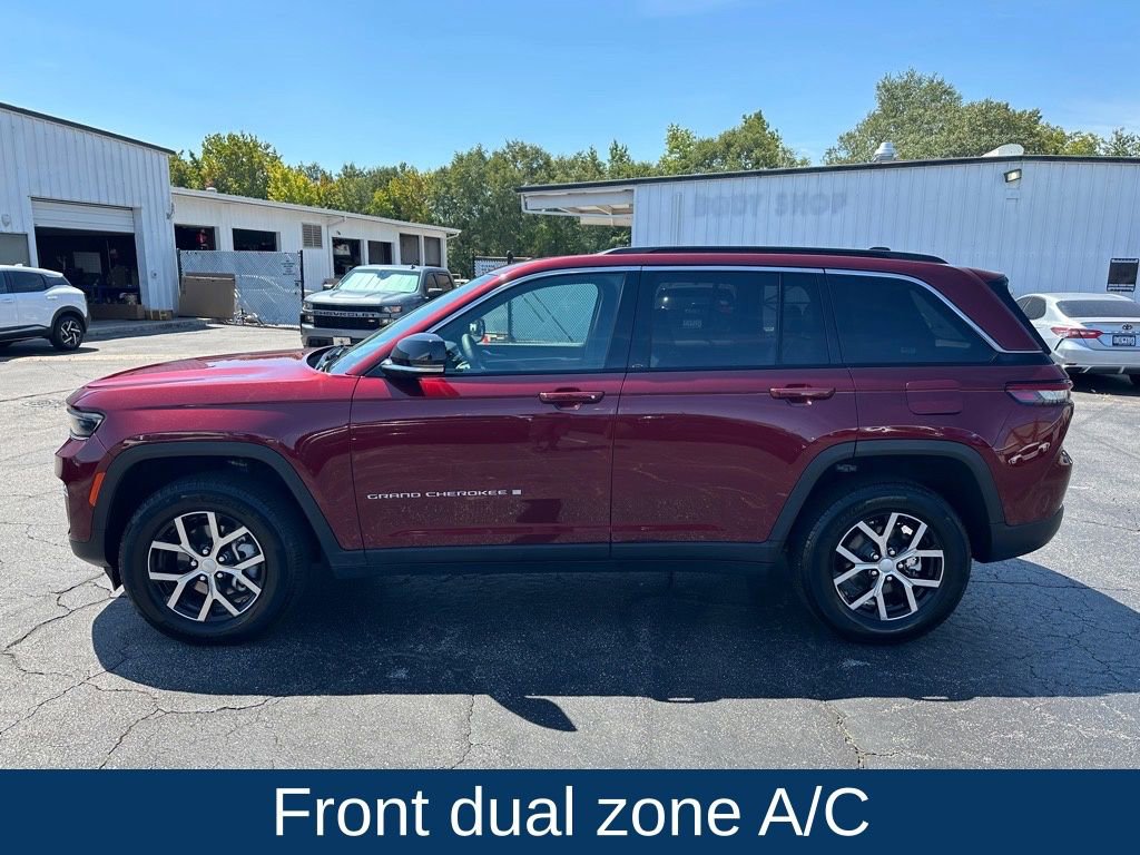 2024 Jeep Grand Cherokee Limited photo 2