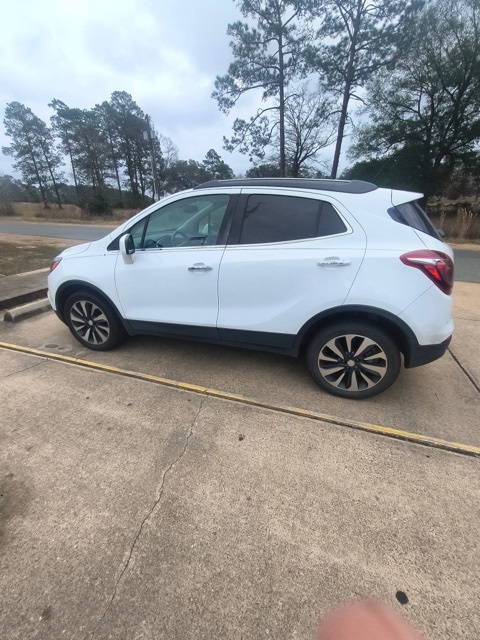 2021 Buick Encore Preferred's photo