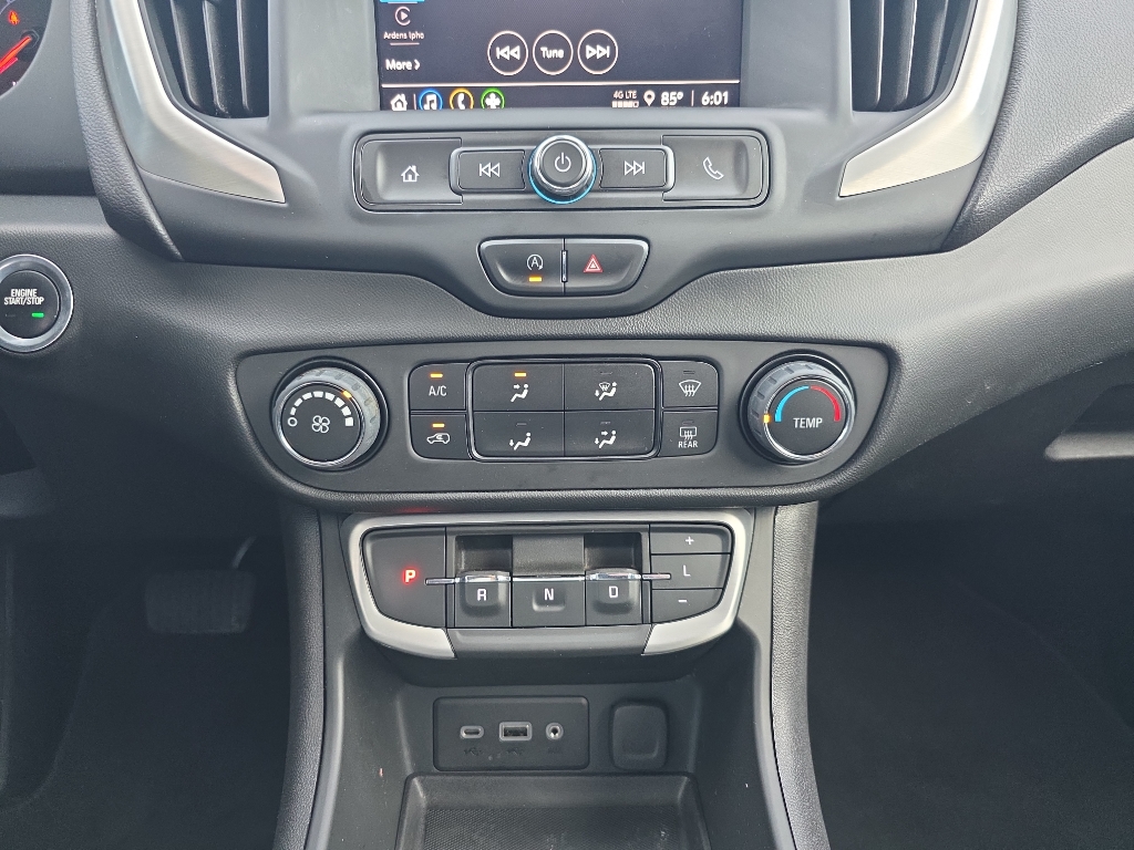 2022 Gmc Terrain SLE photo 14
