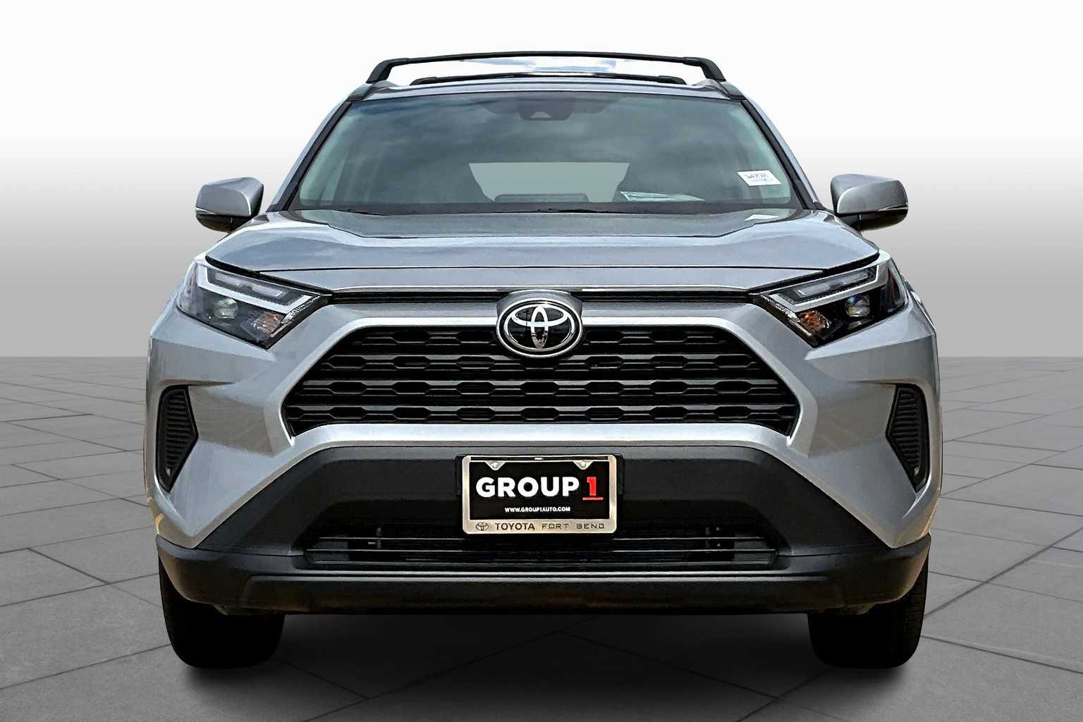 New 2025 Toyota RAV4 XLE FWD in Houston #SC320467 | Group 1