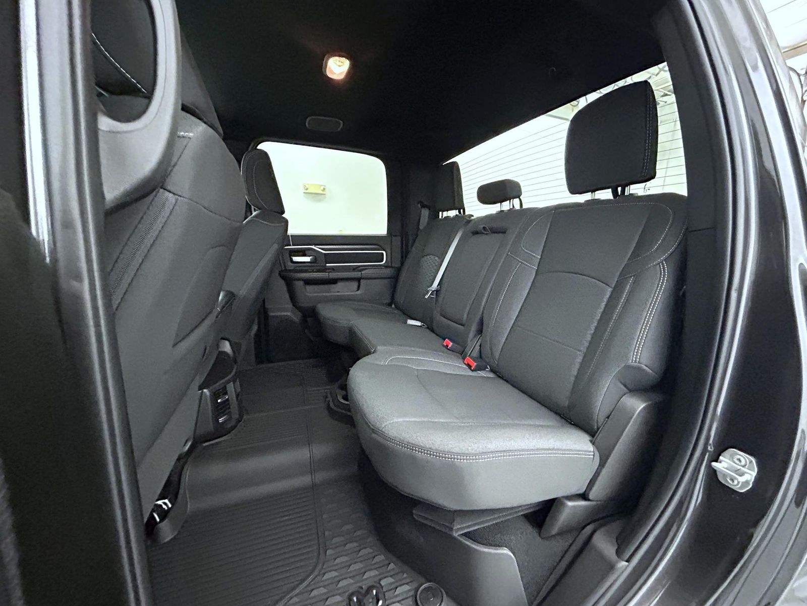 2025 Ram 3500 Big Horn photo 19