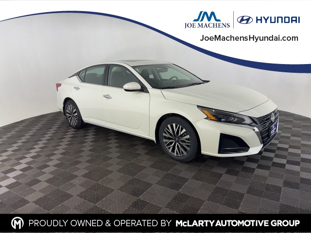 2023 Nissan Altima SV