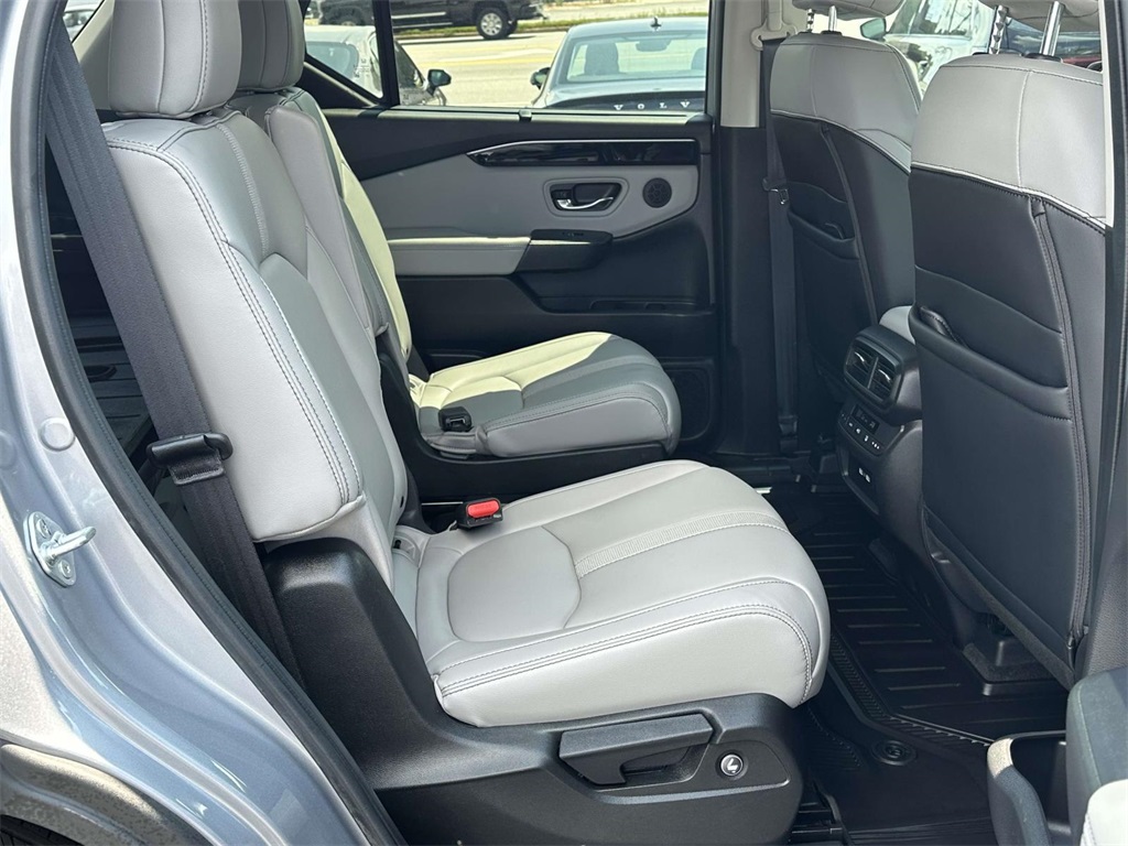 2023 Honda Pilot EX-L photo 7