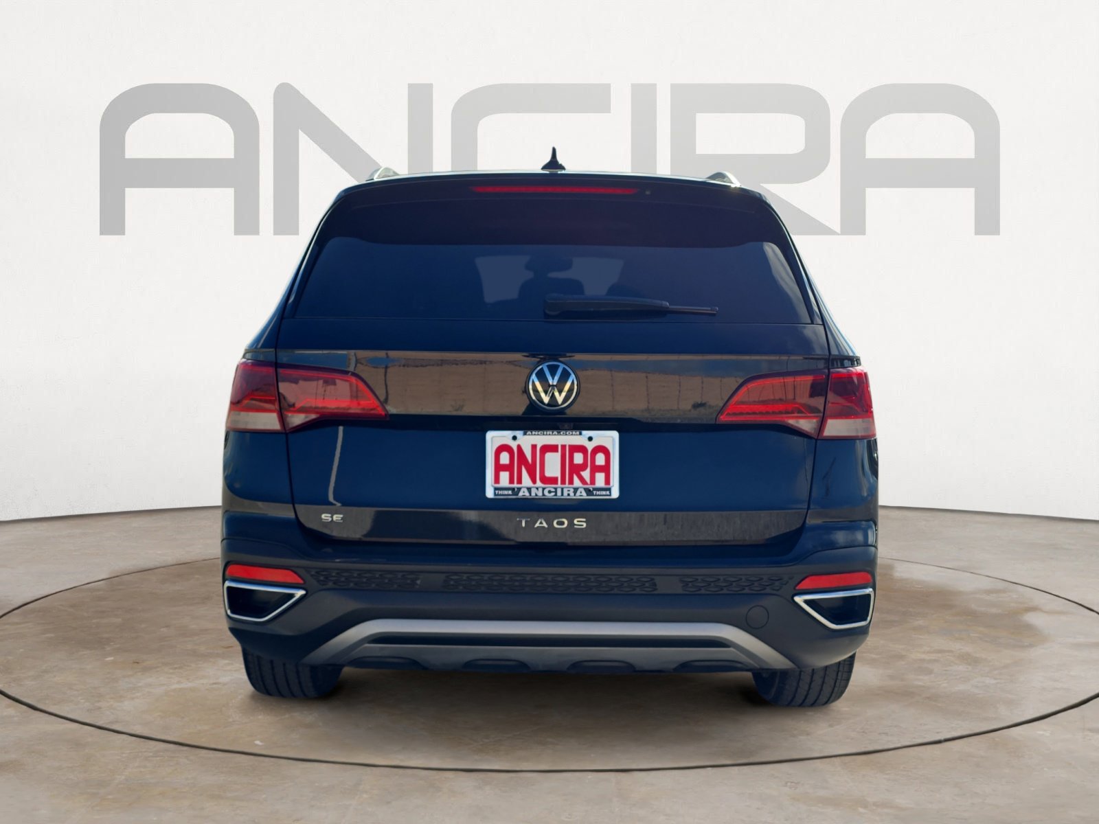 2024 Volkswagen Taos SE photo 9