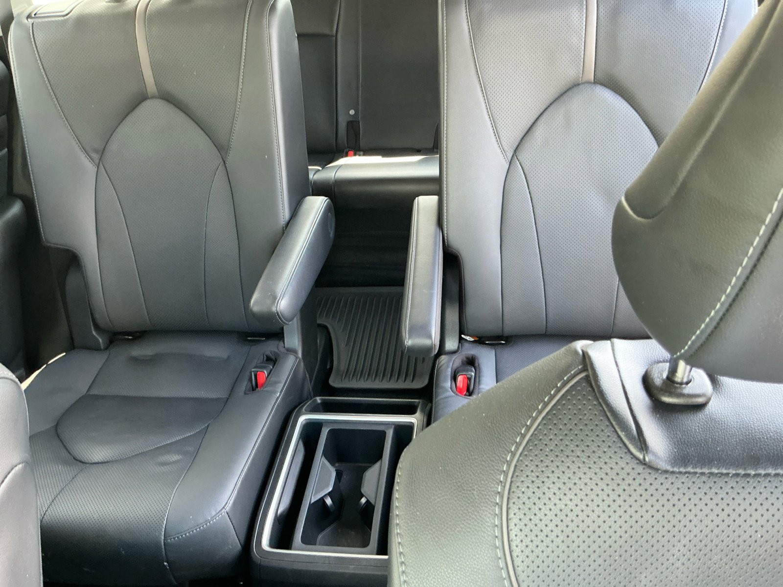 2024 Toyota Grand Highlander Limited photo 11