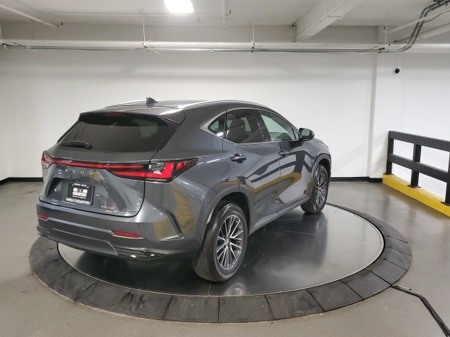 2025 Lexus NX 350 Premium photo 4