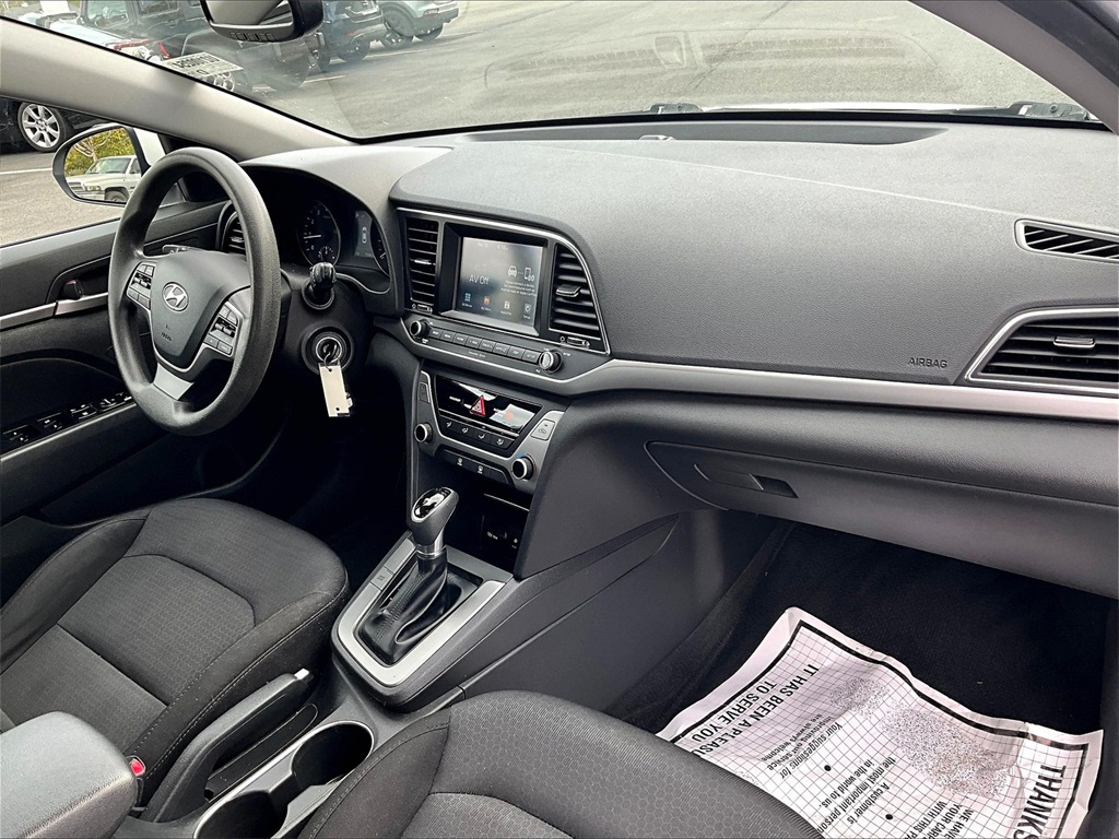 2018 Hyundai Elantra SEL photo 11