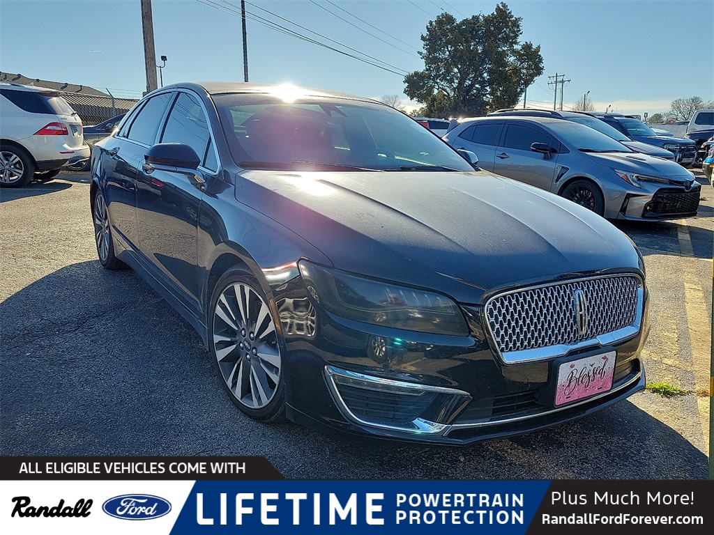 2017 Lincoln MKZ Reserve's photo
