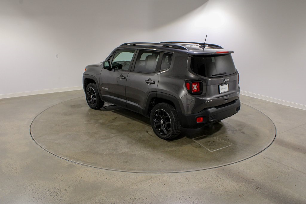 2018 Jeep Renegade Latitude North Edition photo 3
