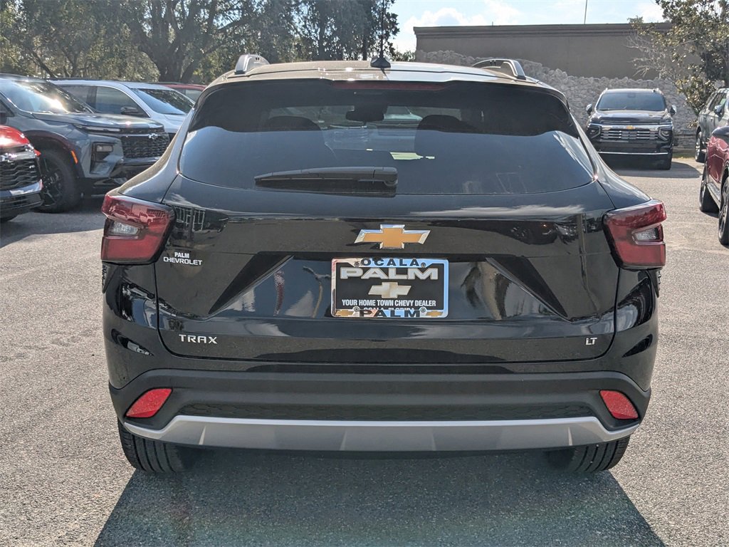 2026 Chevrolet Trax LT photo 3