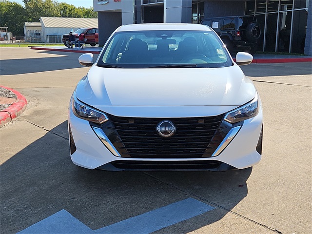 2024 Nissan Sentra SV photo 2